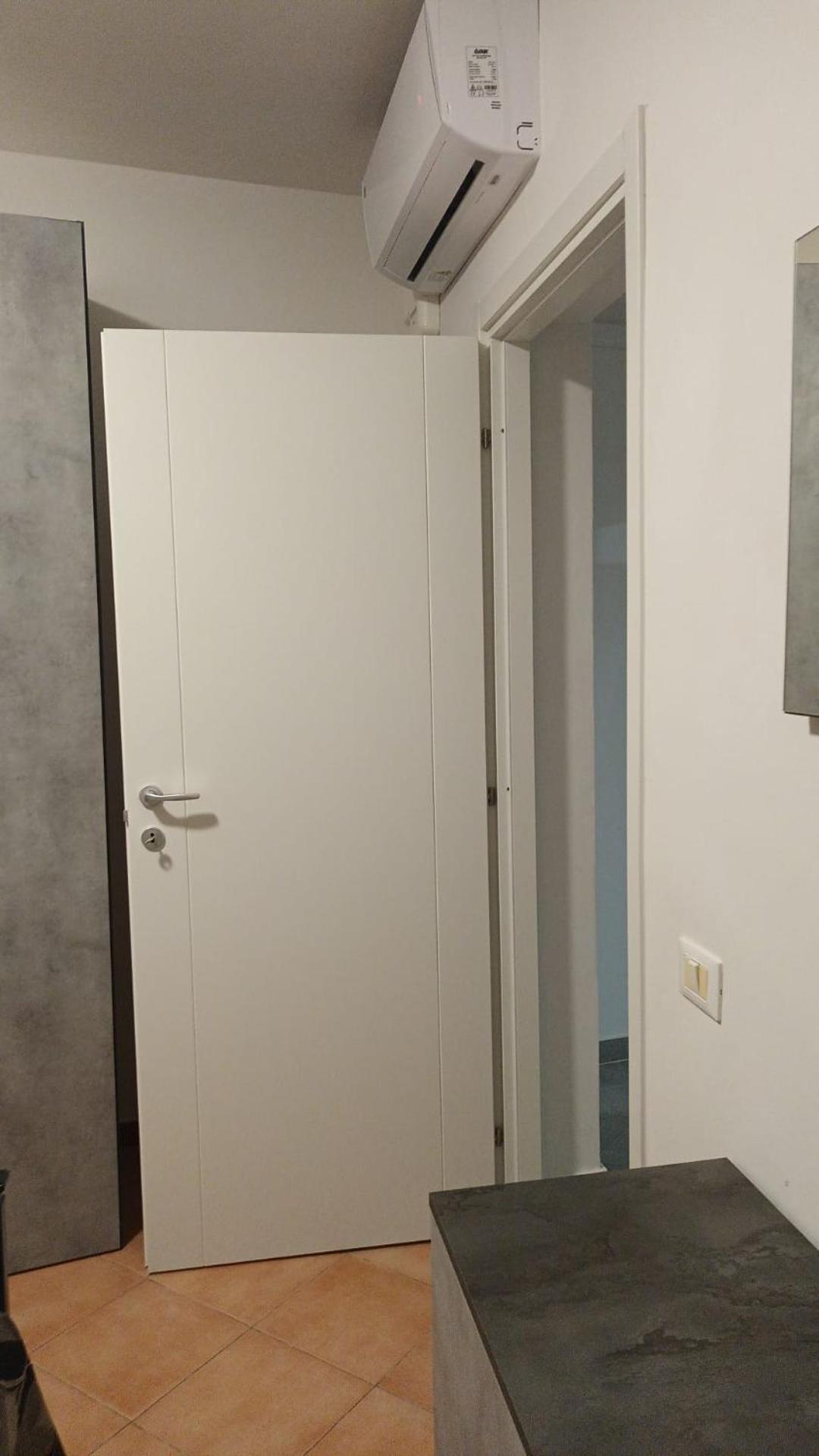 Casa N 2 Con Parcheggio Privato E Colonnina Ricarica Lägenhet Livorno Exteriör bild