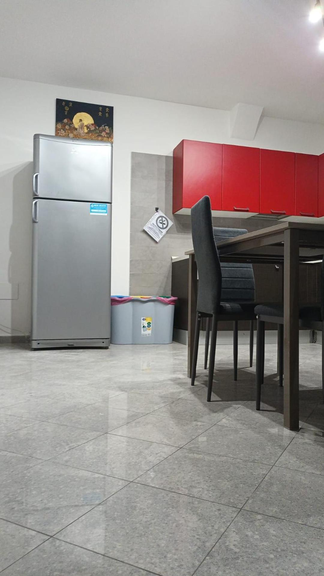 Casa N 2 Con Parcheggio Privato E Colonnina Ricarica Lägenhet Livorno Exteriör bild